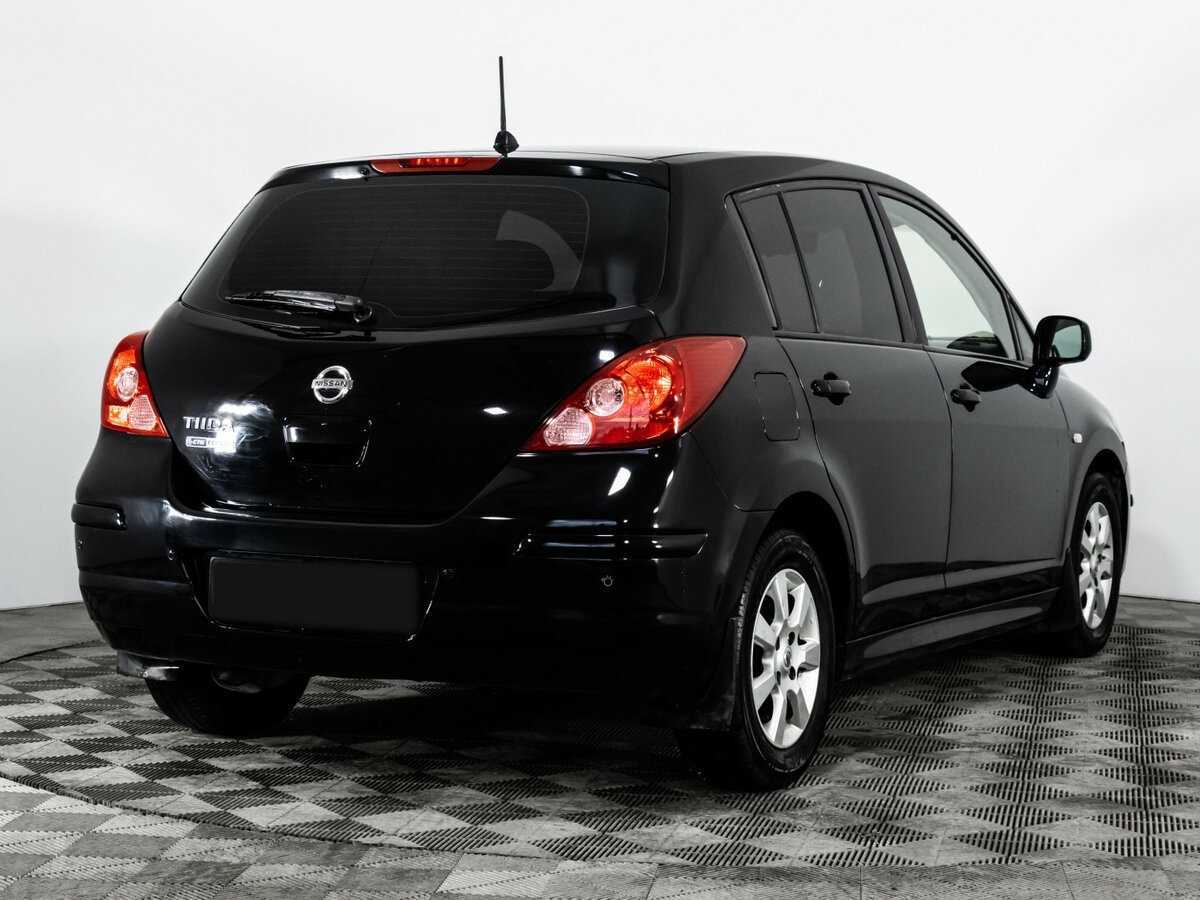 Купить Nissan Tiida с пробегом. Фото: #3