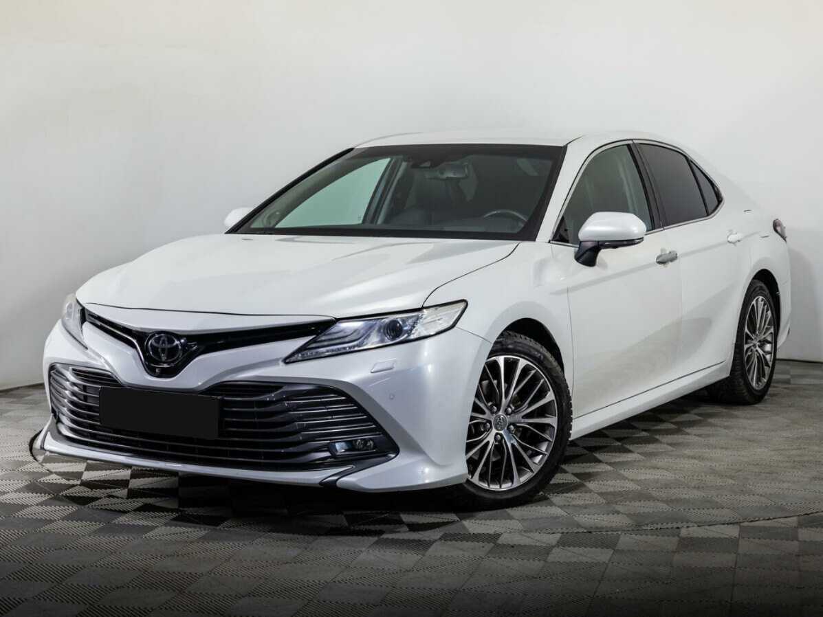 Купить Toyota Camry с пробегом. Фото: #0