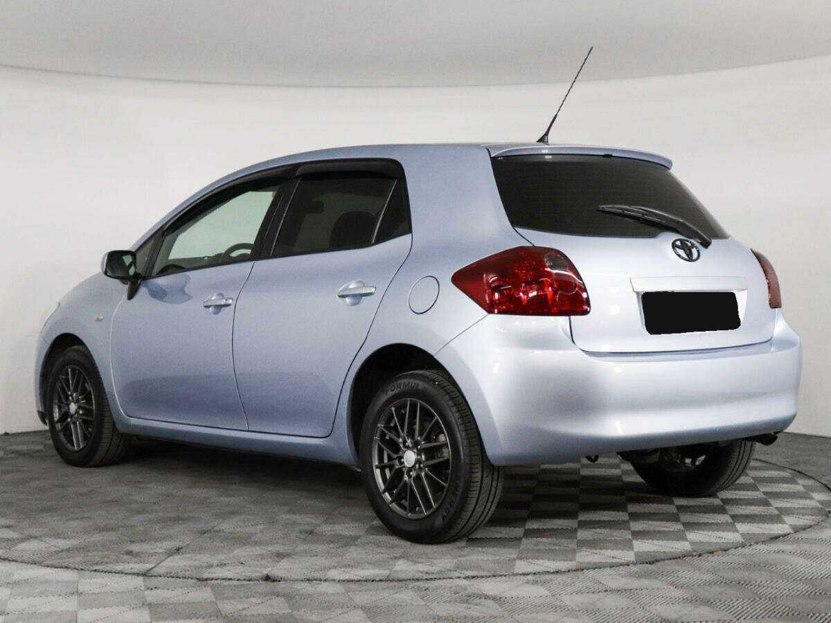 Купить Toyota Auris с пробегом. Фото: #6