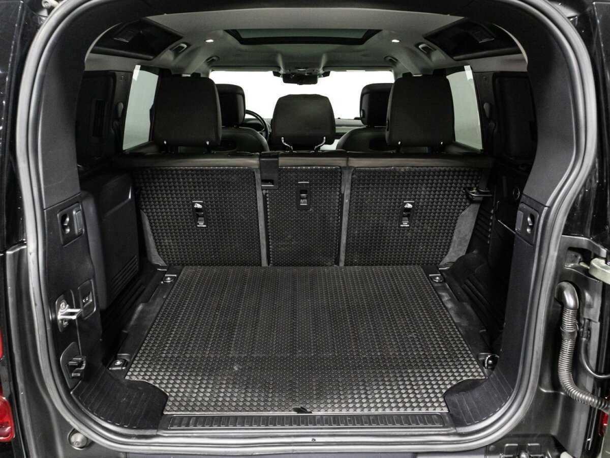 Купить Land Rover Defender с пробегом. Фото: #12