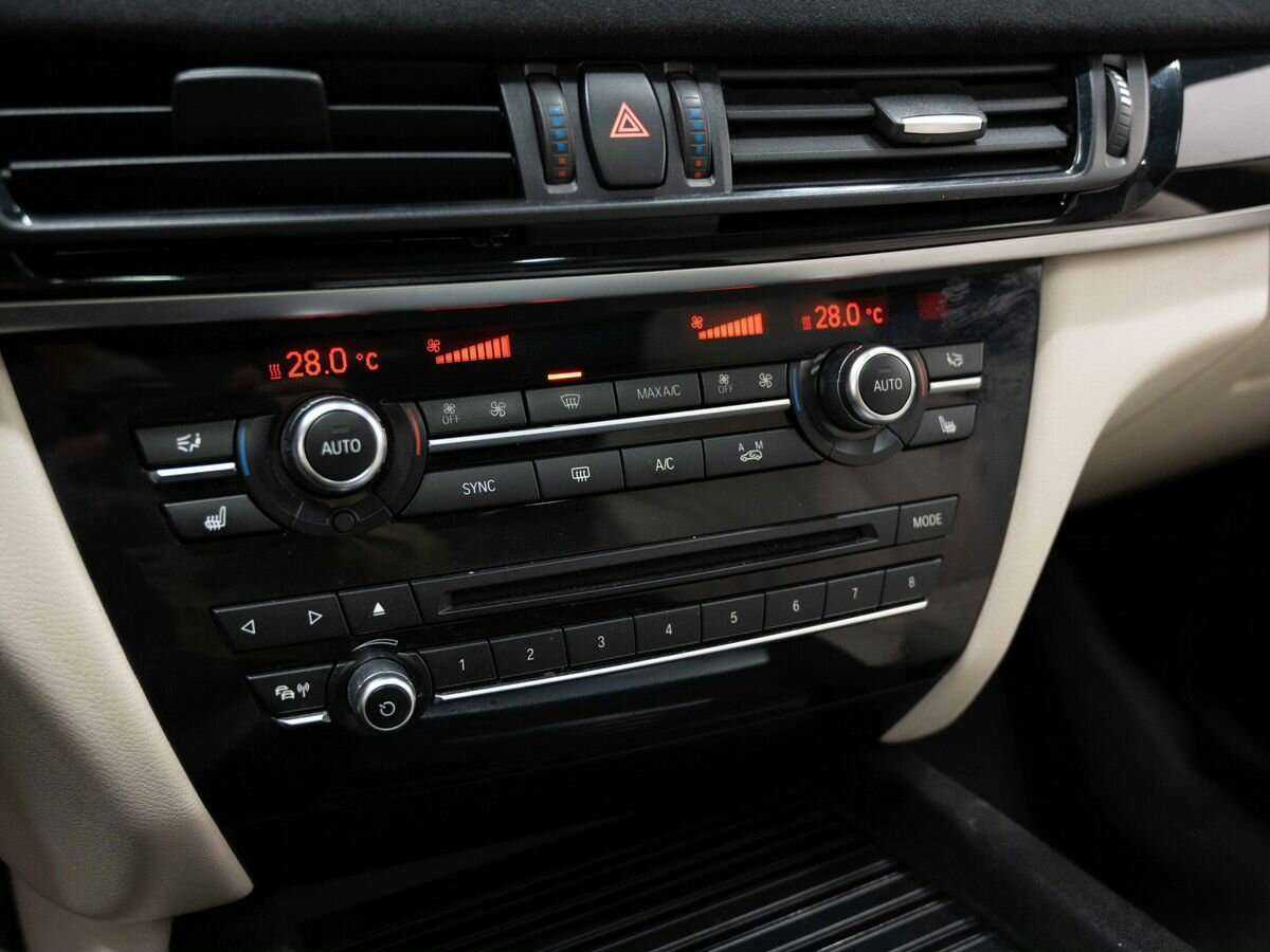 Купить BMW X5 с пробегом. Фото: #21