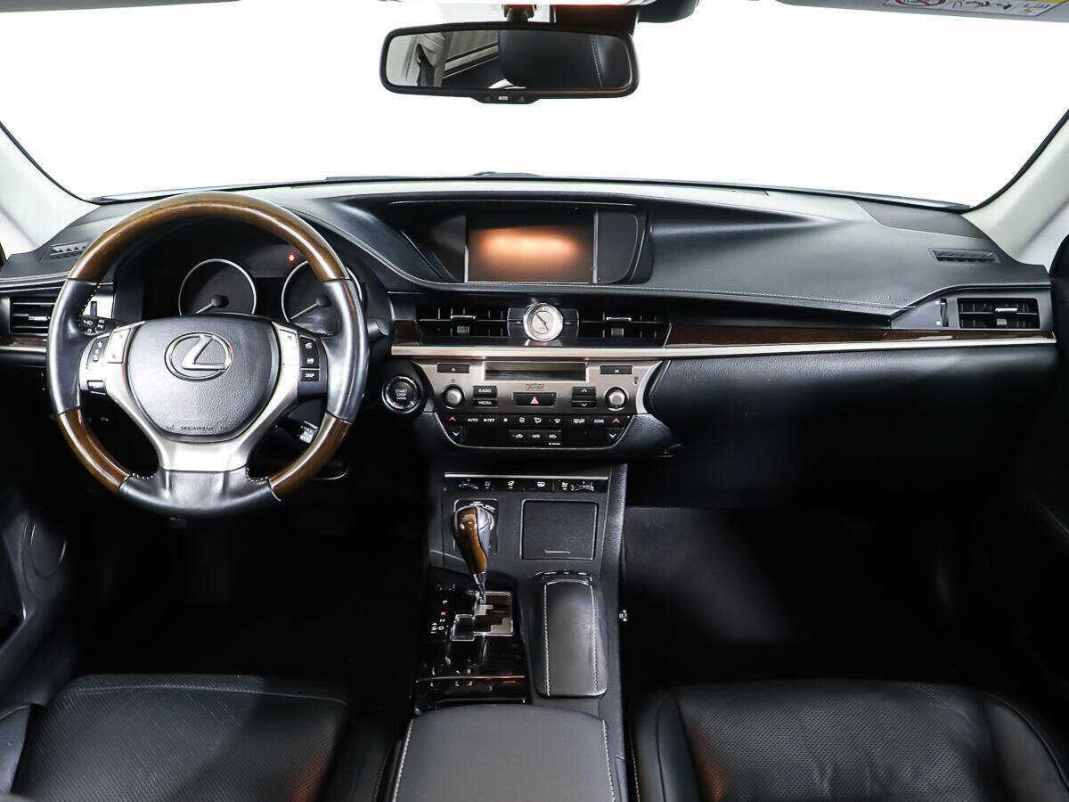 Купить Lexus ES с пробегом. Фото: #10