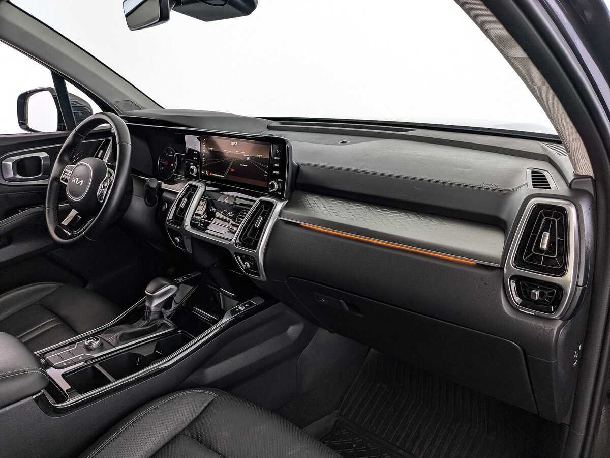 Купить Kia Sorento с пробегом. Фото: #8
