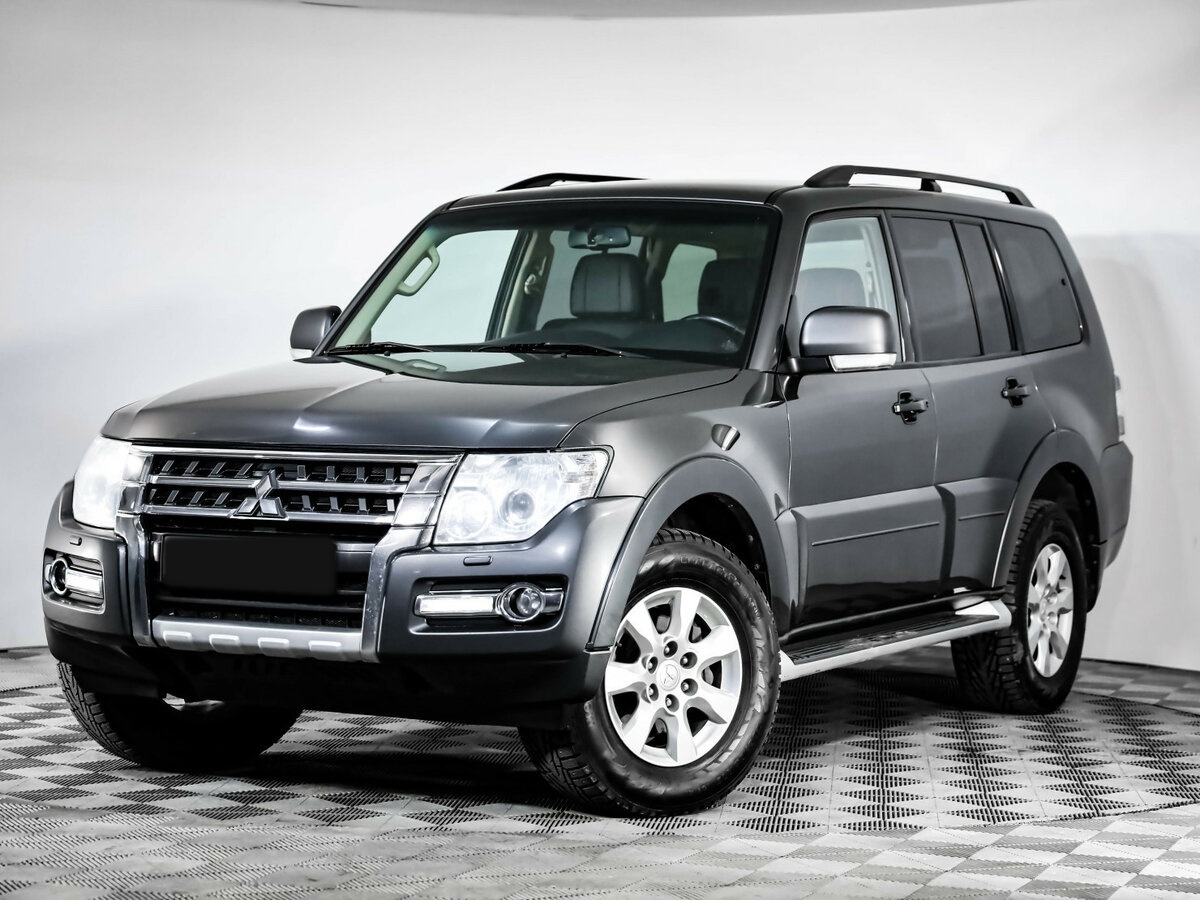 Купить Mitsubishi Pajero с пробегом. Посмотреть фото