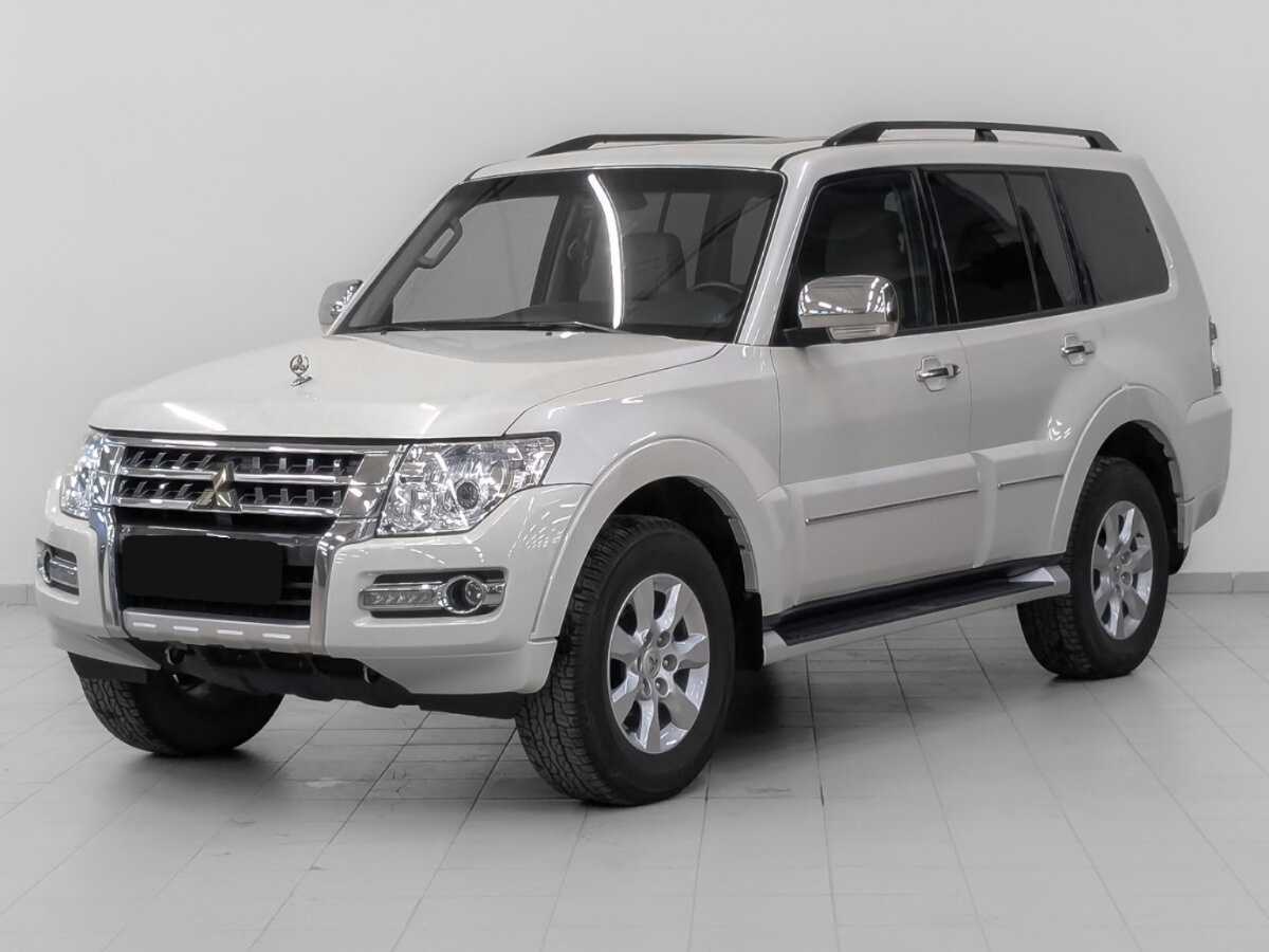 Купить Mitsubishi Pajero с пробегом. Фото: #0