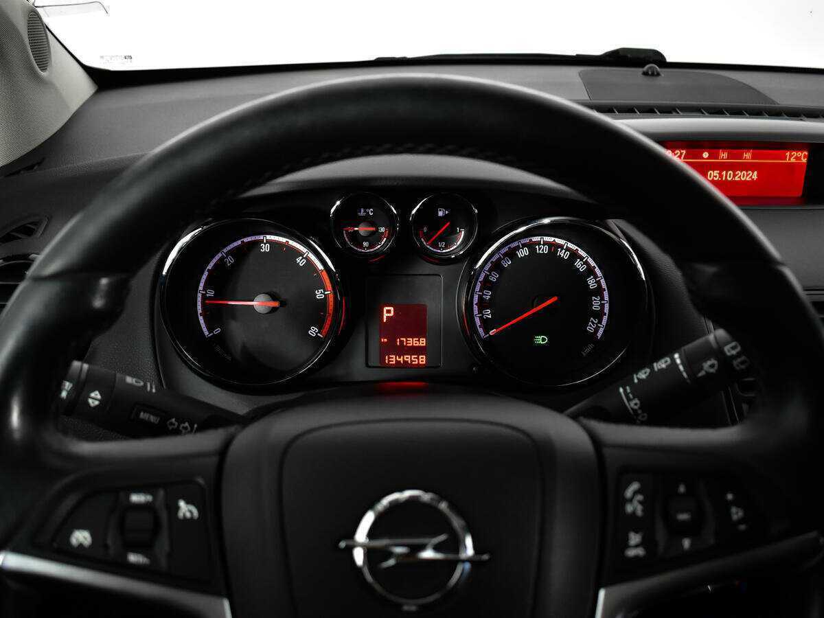 Купить Opel Meriva с пробегом. Фото: #10