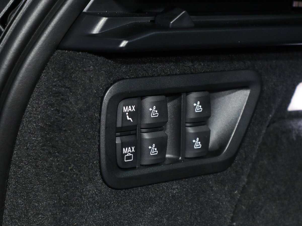 Купить BMW X7 с пробегом. Фото: #20