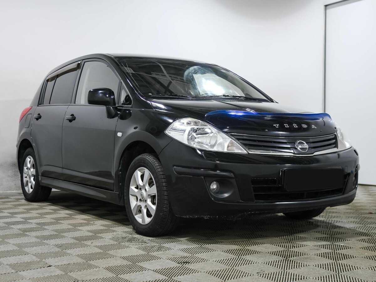 Купить Nissan Tiida с пробегом. Фото: #2