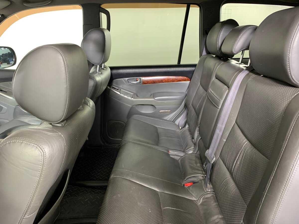Купить Toyota Land Cruiser Prado с пробегом. Фото: #18