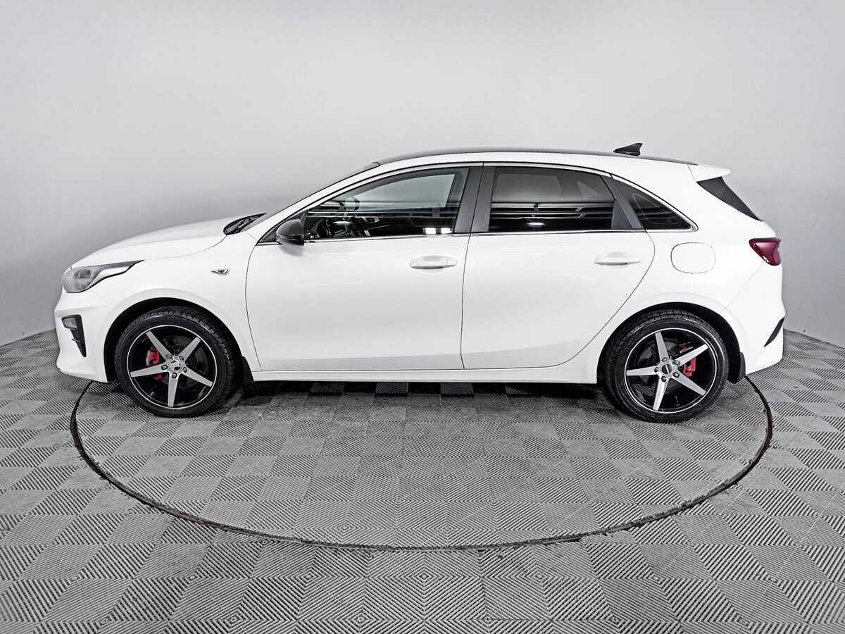 Купить Kia Ceed с пробегом. Фото: #7