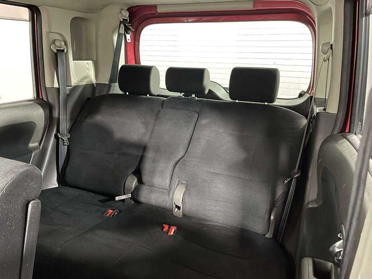 Купить Nissan Cube с пробегом. Фото: #13
