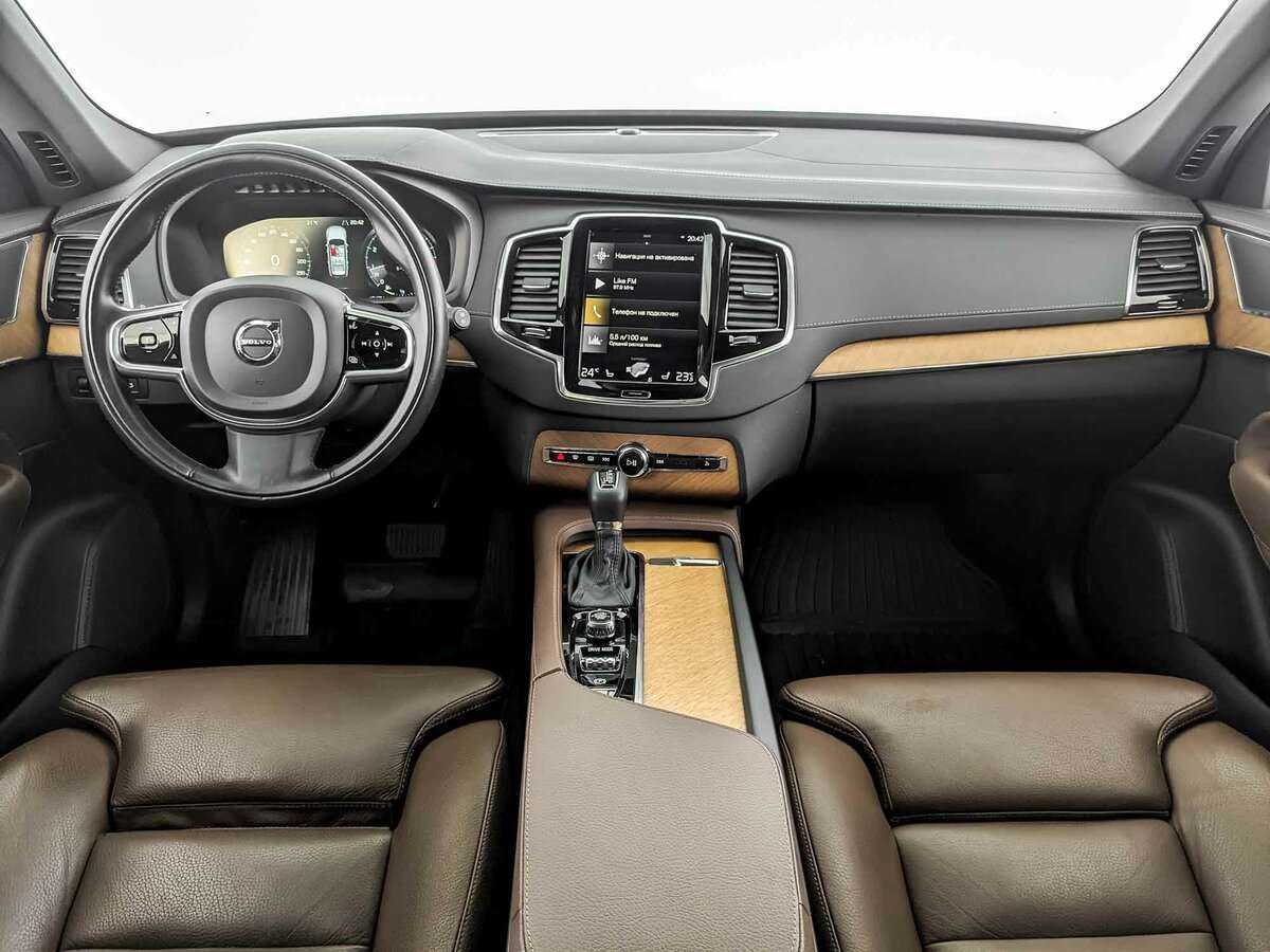 Купить Volvo XC90 с пробегом. Фото: #10