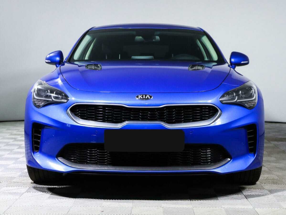 Купить Kia Stinger с пробегом. Фото: #1