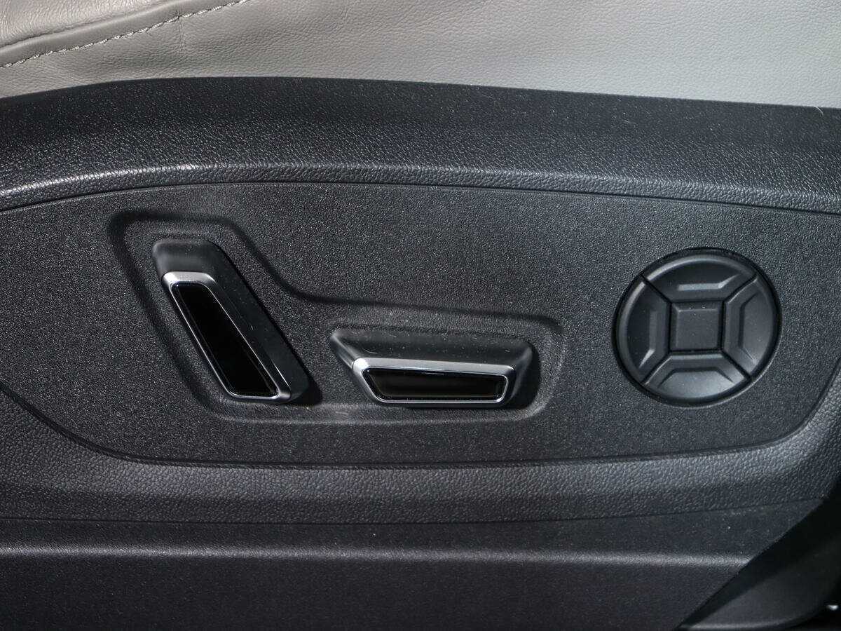 Купить Audi e-tron Sportback с пробегом. Фото: #13