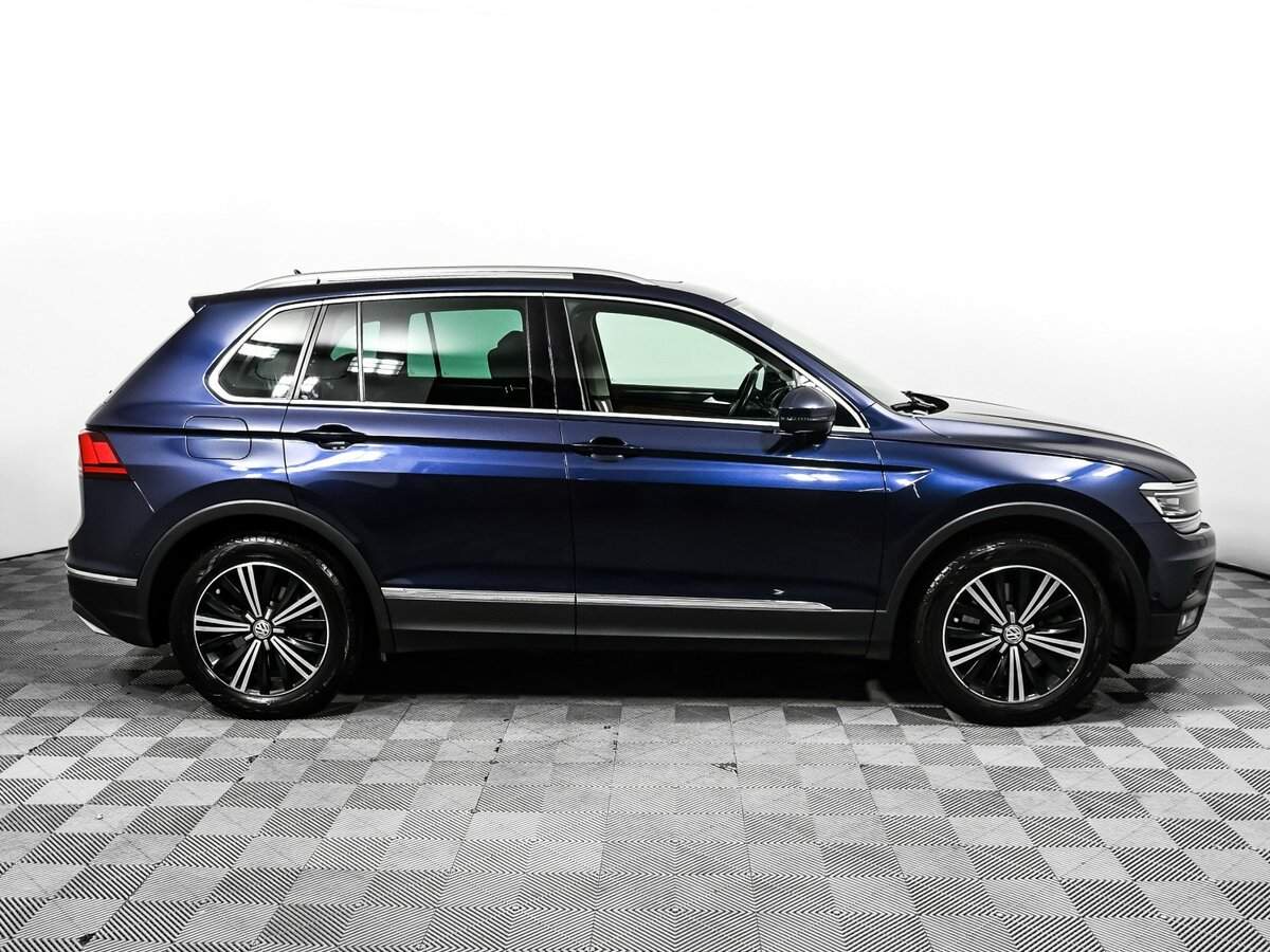Купить Volkswagen Tiguan с пробегом. Фото: #3