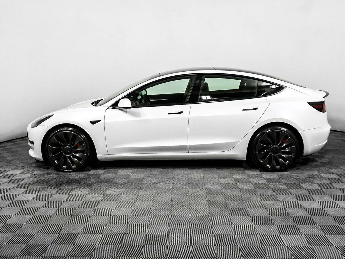 Купить Tesla Model 3 с пробегом. Фото: #7