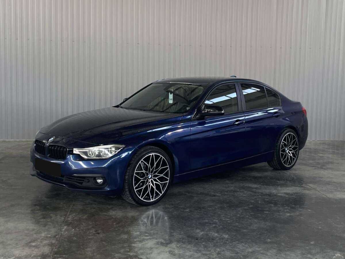 Купить BMW 3 серии с пробегом. Посмотреть фото