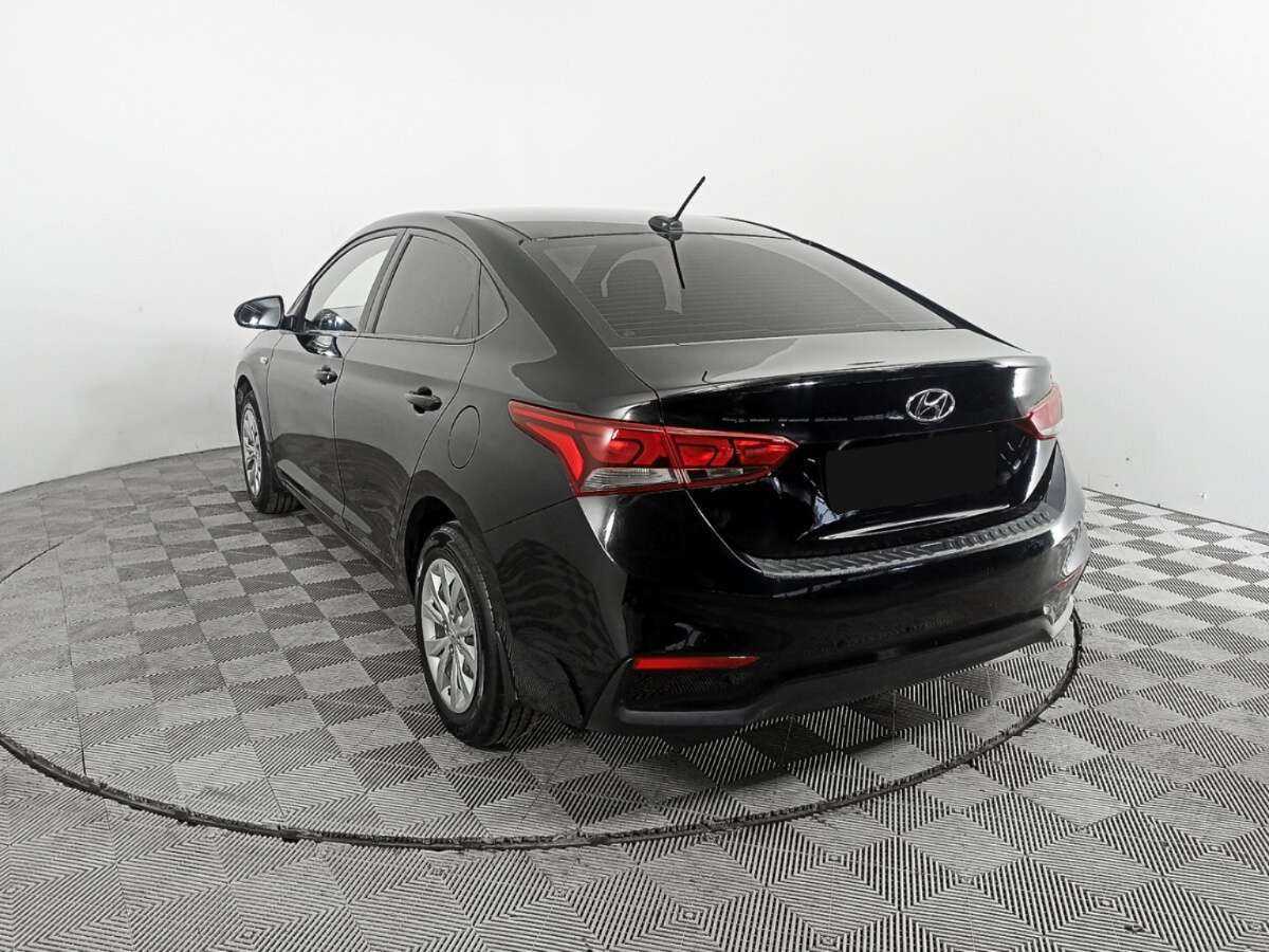 Купить Hyundai Solaris с пробегом. Фото: #6