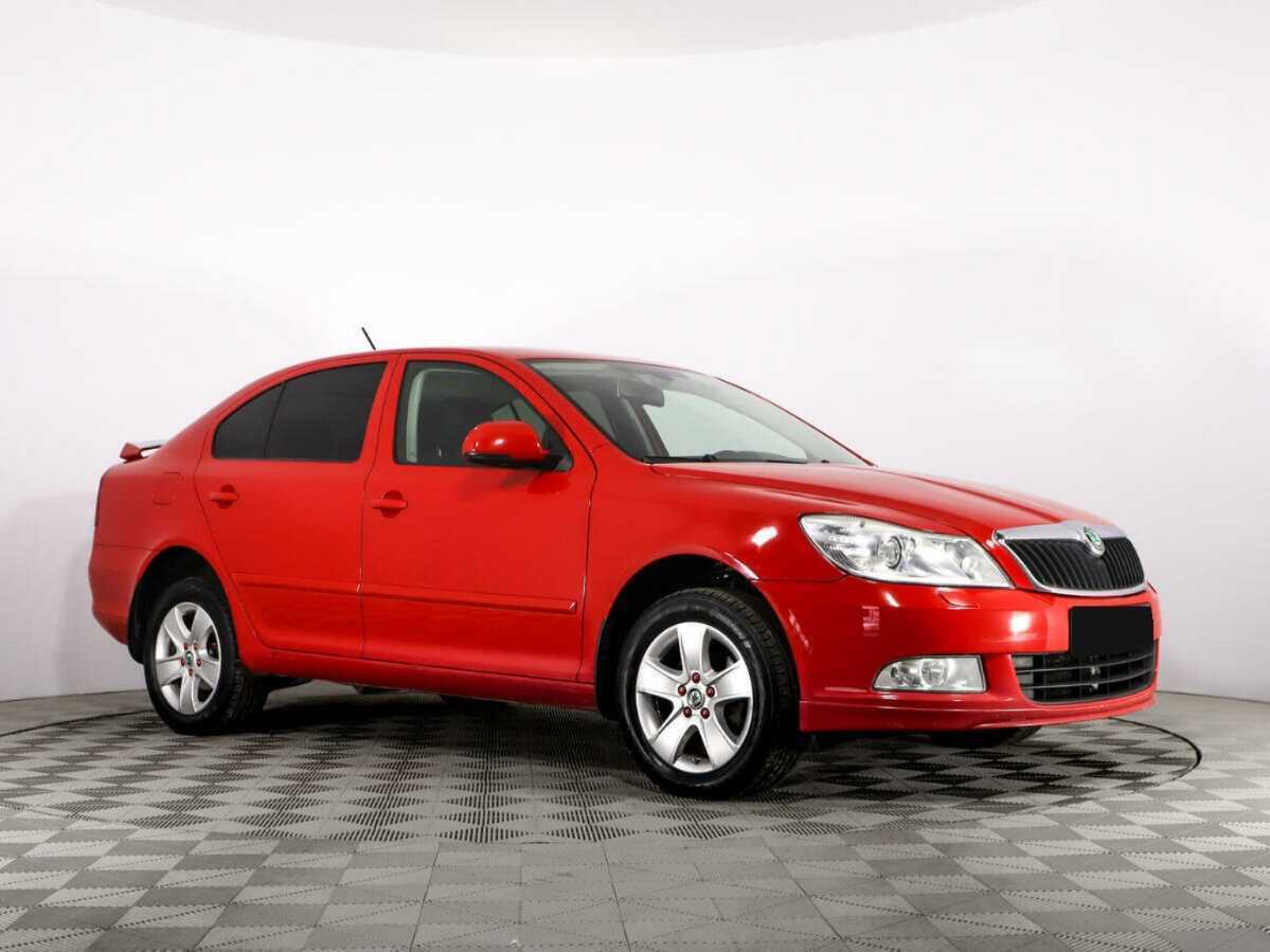 Купить Skoda Octavia с пробегом. Фото: #2