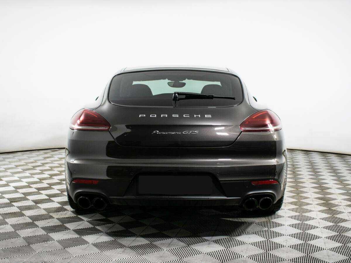 Купить Porsche Panamera с пробегом. Фото: #4