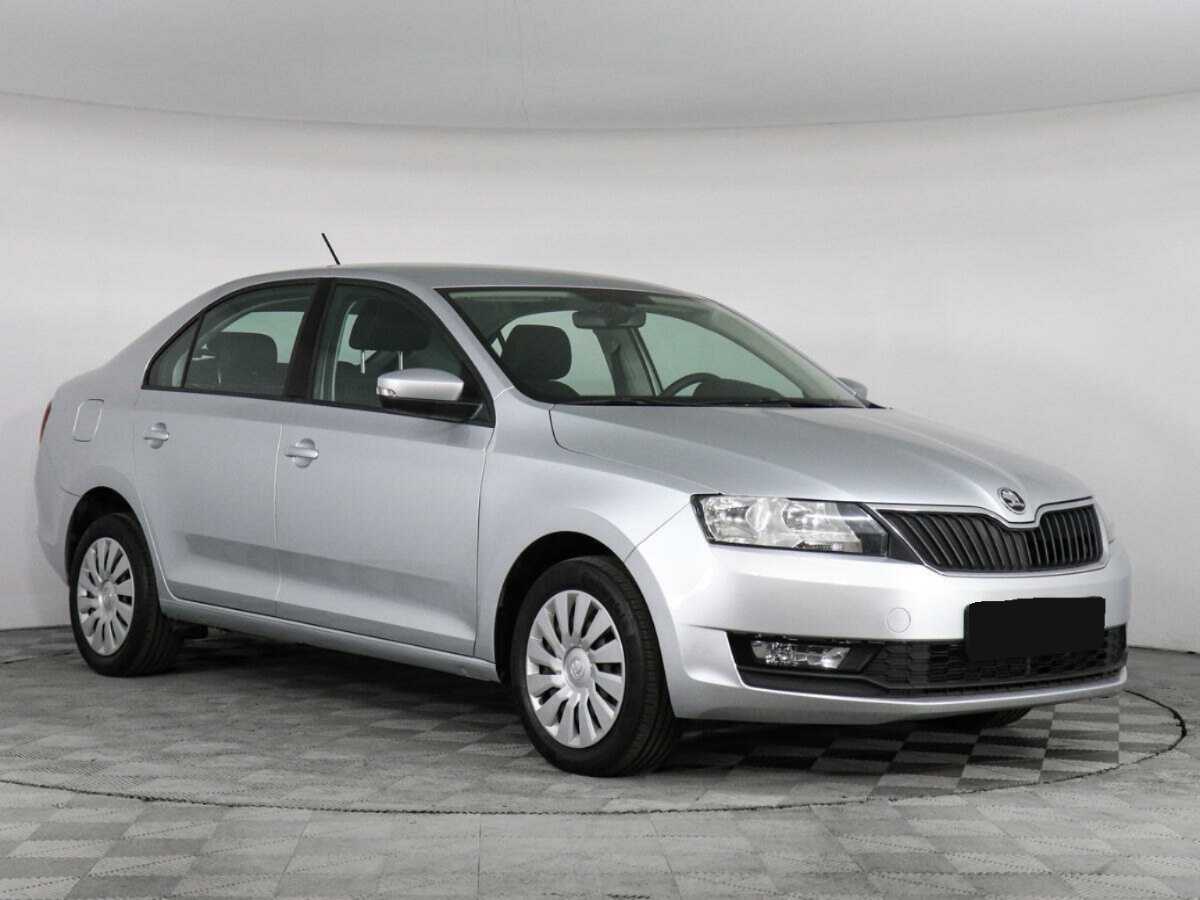 Купить Skoda Rapid с пробегом. Фото: #2