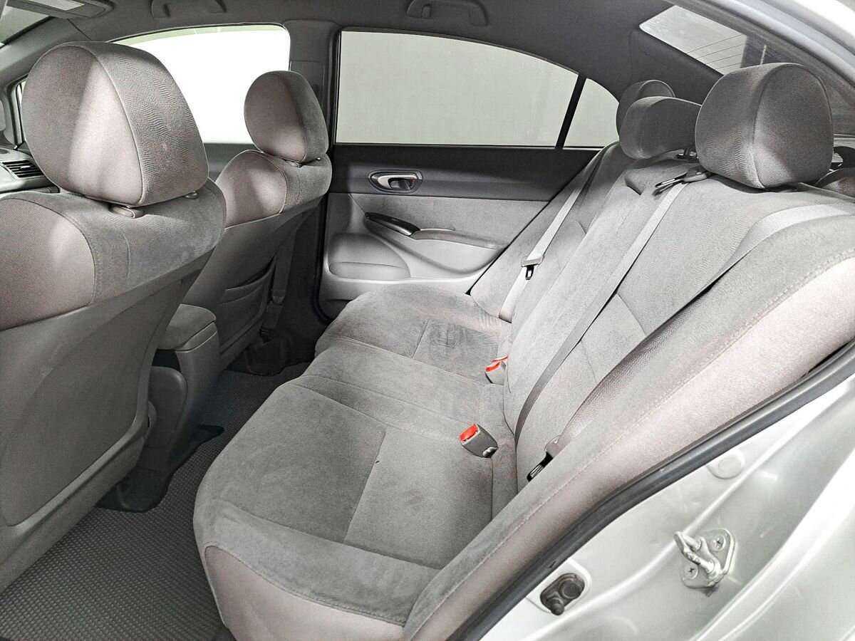 Купить Honda Civic с пробегом. Фото: #9
