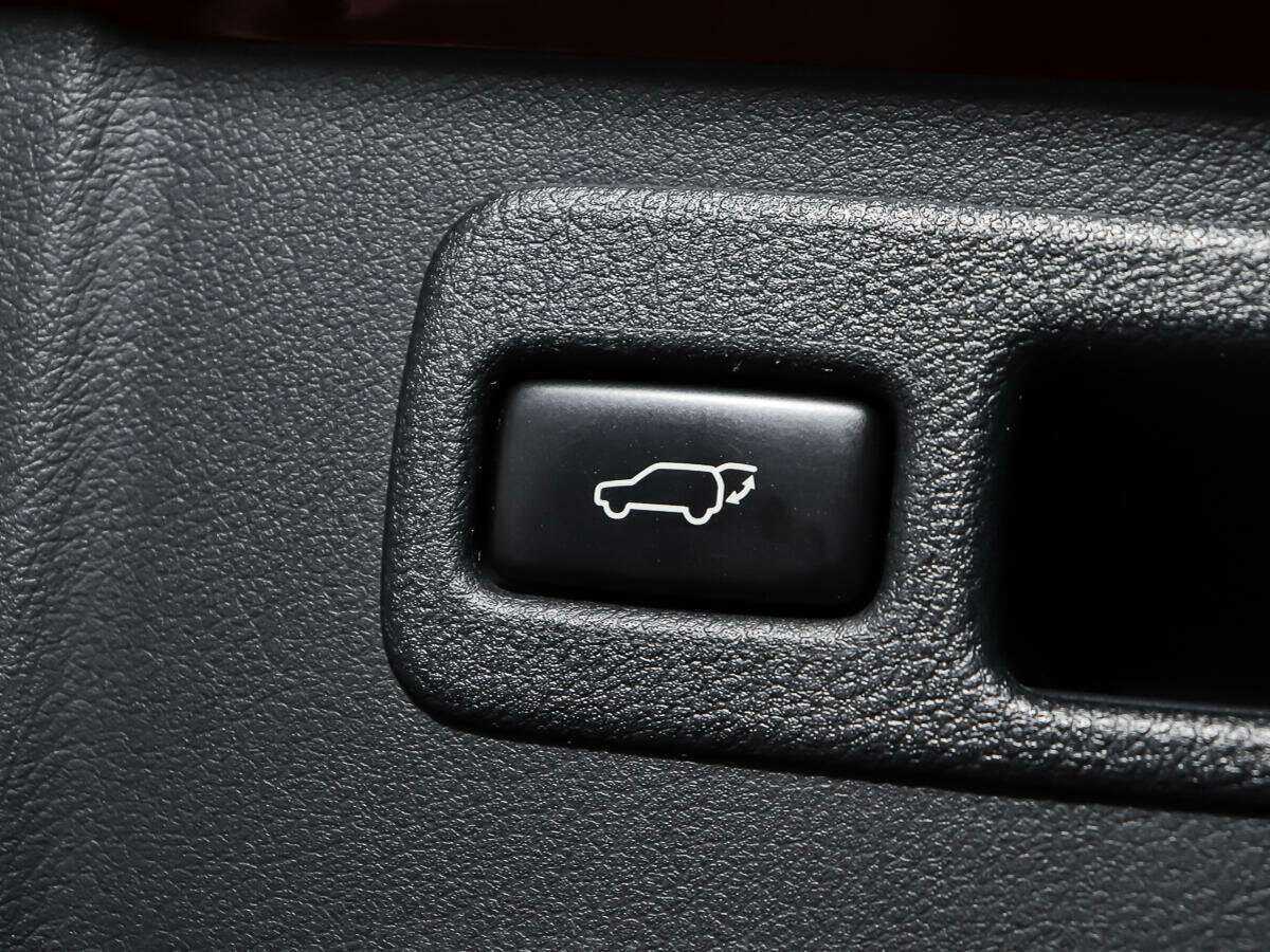 Купить Lexus NX с пробегом. Фото: #17