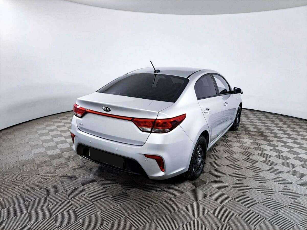 Купить Kia Rio с пробегом. Фото: #4