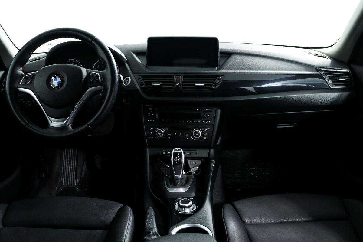 Купить BMW X1 с пробегом. Фото: #10