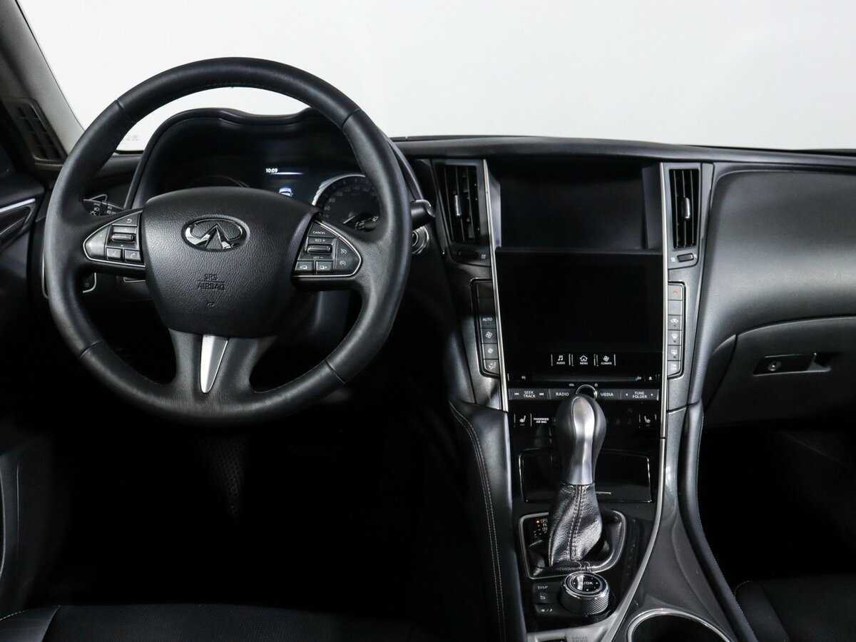 Купить Infiniti Q50 с пробегом. Фото: #8