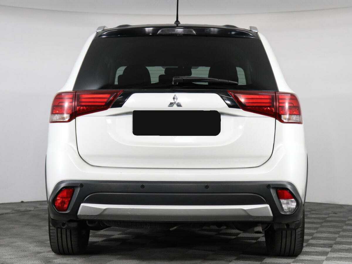Купить Mitsubishi Outlander с пробегом. Фото: #5