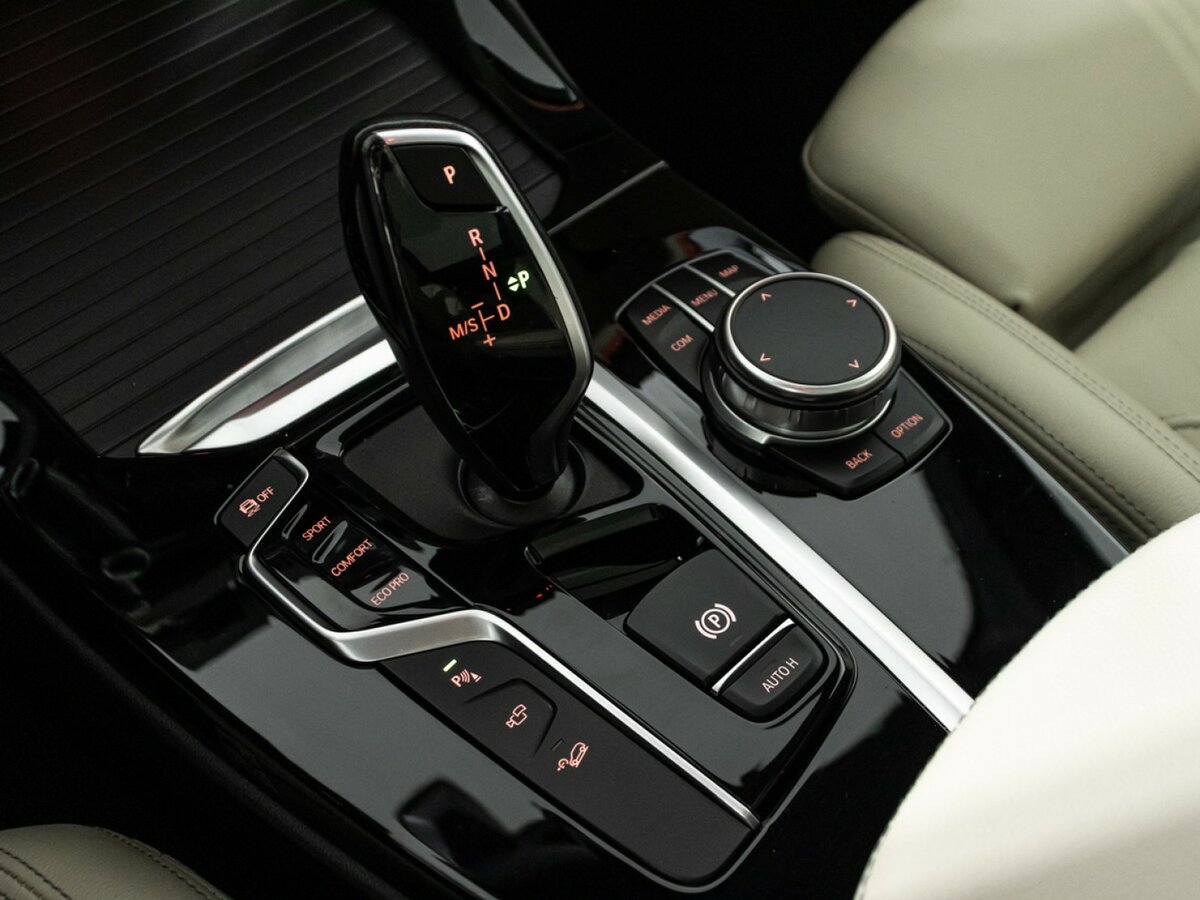 Купить BMW X3 с пробегом. Фото: #18