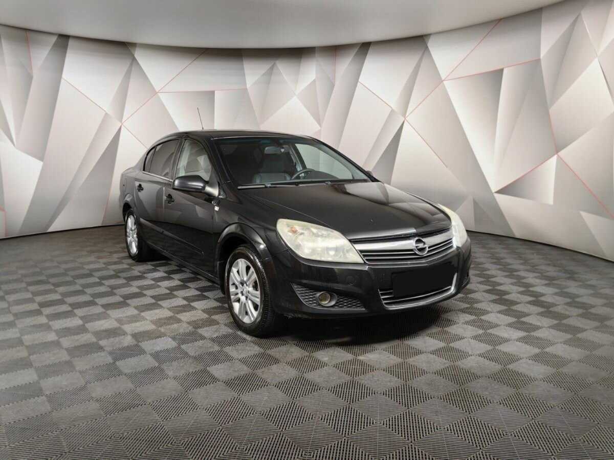 Купить Opel Astra с пробегом. Фото: #2