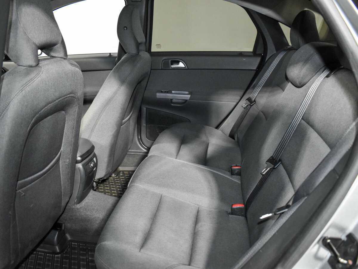 Купить Volvo S40 с пробегом. Фото: #11
