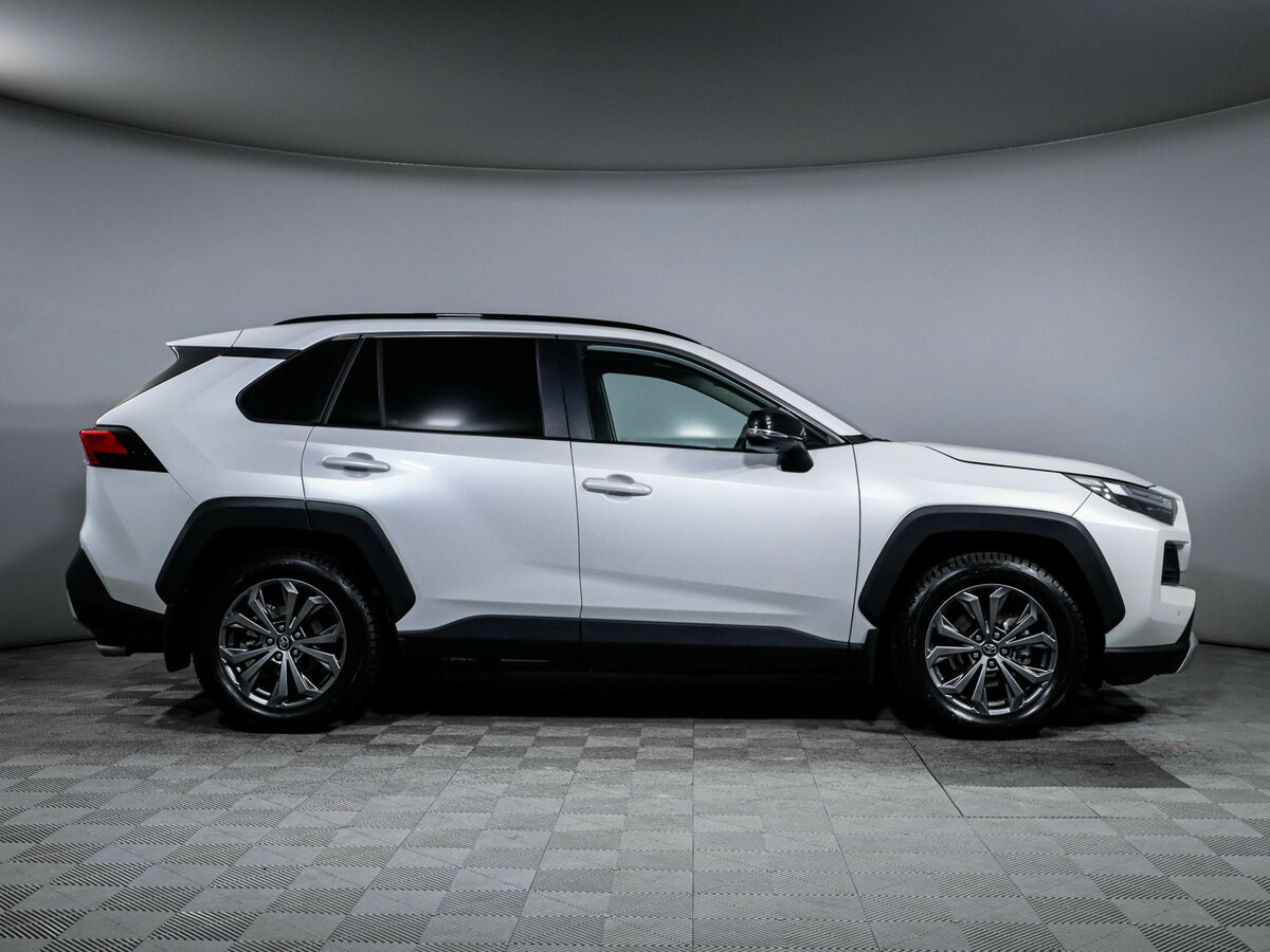 Купить Toyota RAV4 с пробегом. Фото: #3