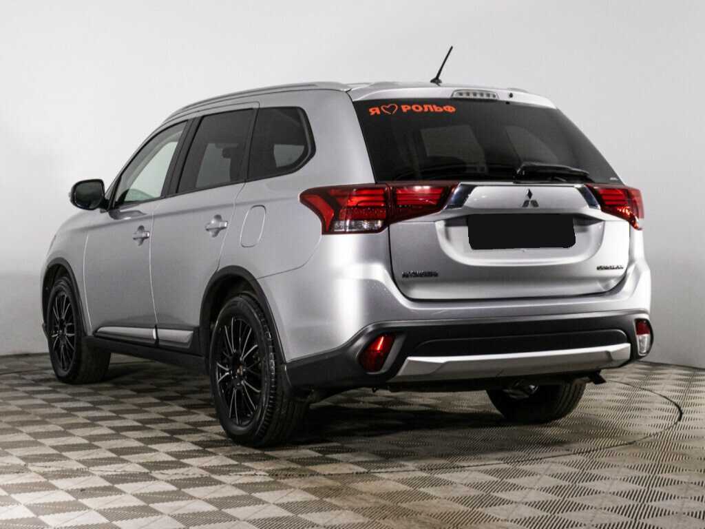 Купить Mitsubishi Outlander с пробегом. Фото: #6