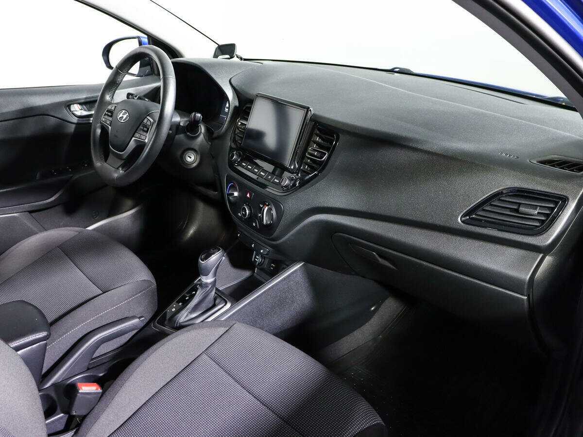 Купить Hyundai Solaris с пробегом. Фото: #7