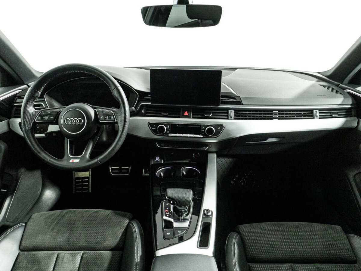 Купить Audi A4 с пробегом. Фото: #12