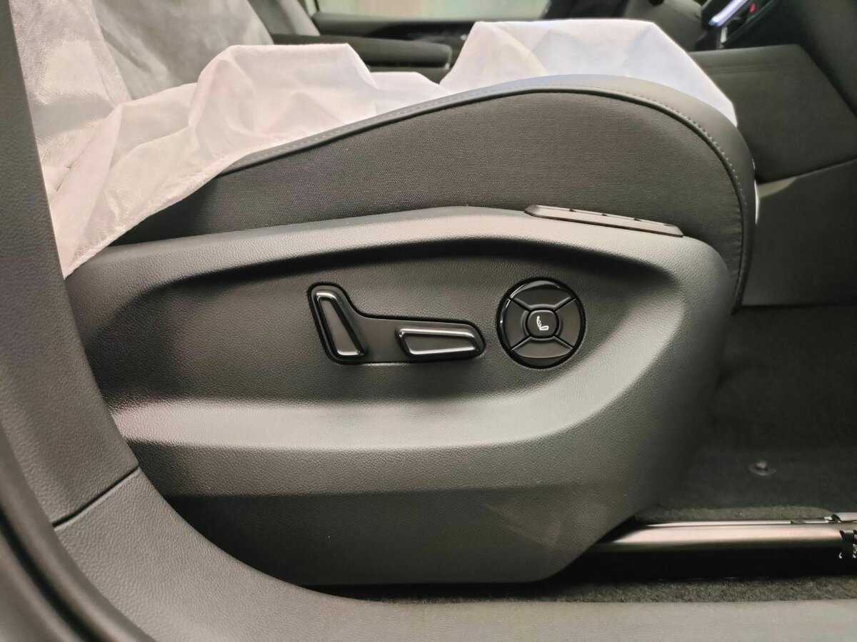 Купить Volkswagen Tiguan с пробегом. Фото: #18