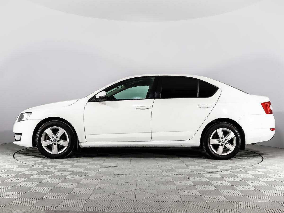 Купить Skoda Octavia с пробегом. Фото: #7