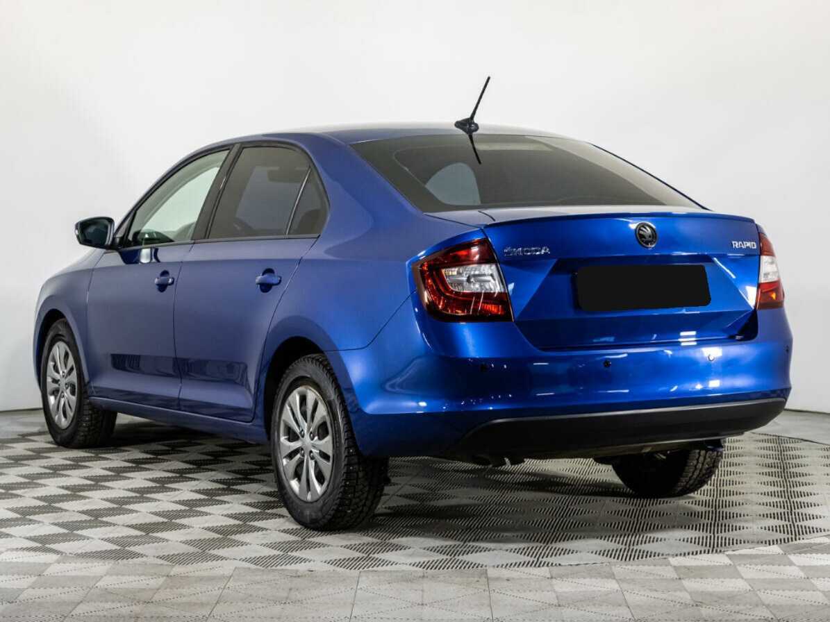 Купить Skoda Rapid с пробегом. Фото: #6