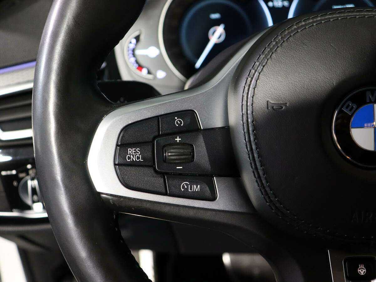 Купить BMW 5 серии с пробегом. Фото: #19