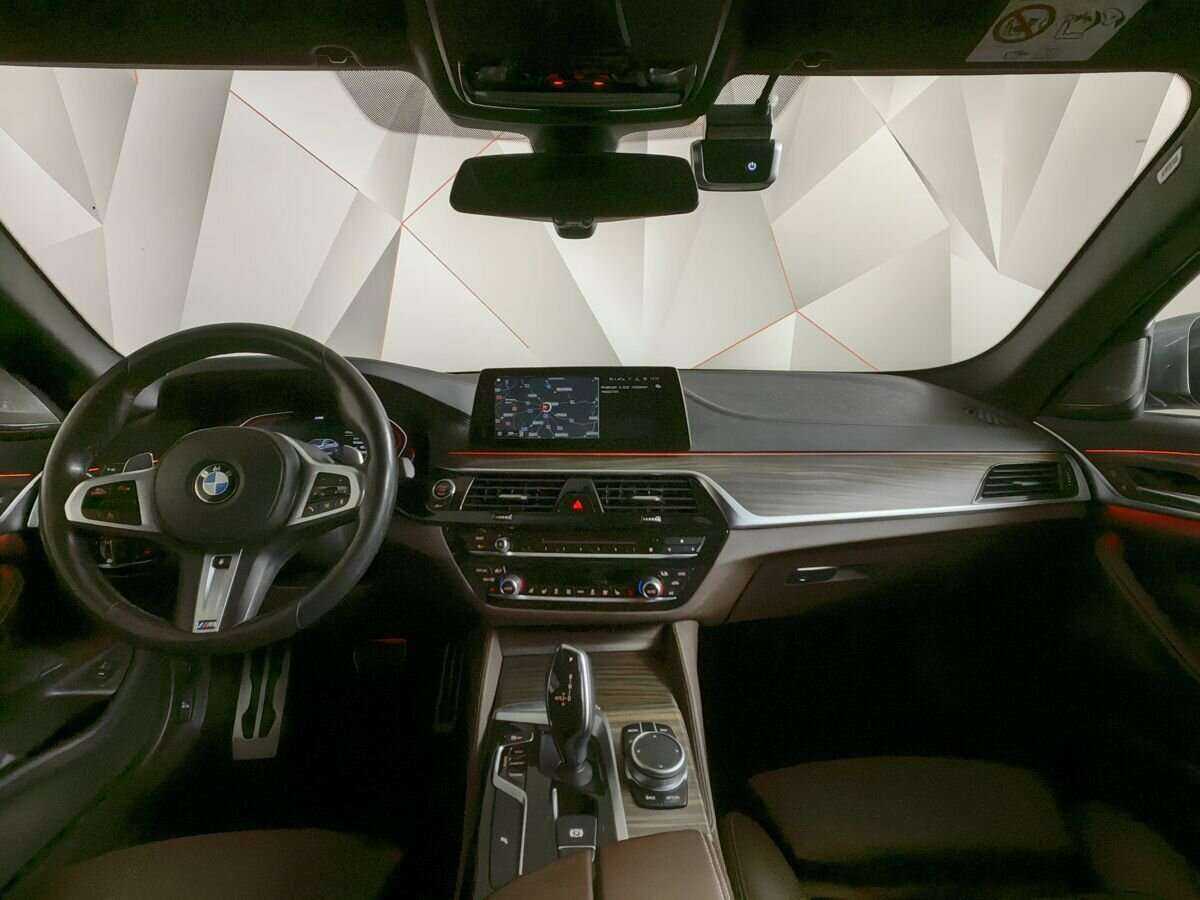 Купить BMW 5 серии с пробегом. Фото: #9