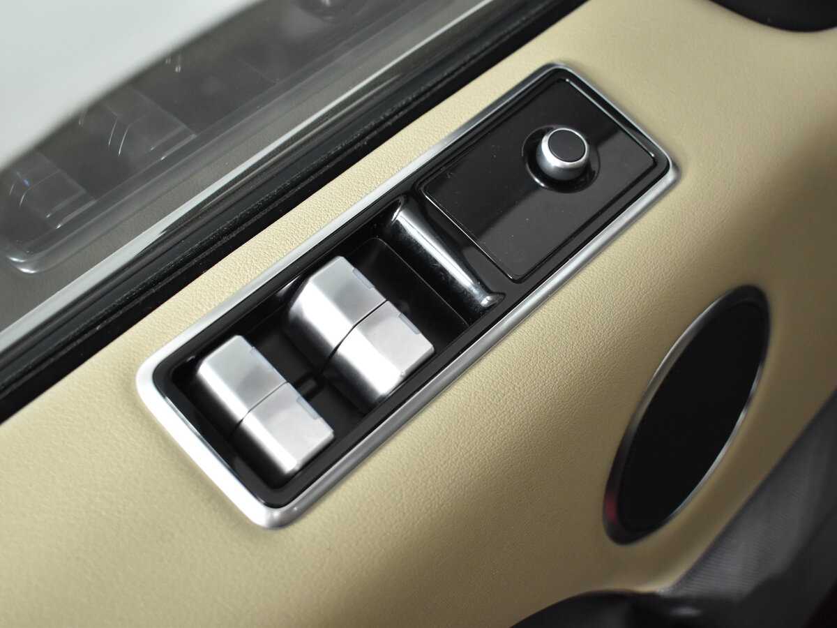 Купить Land Rover Range Rover Sport с пробегом. Фото: #10
