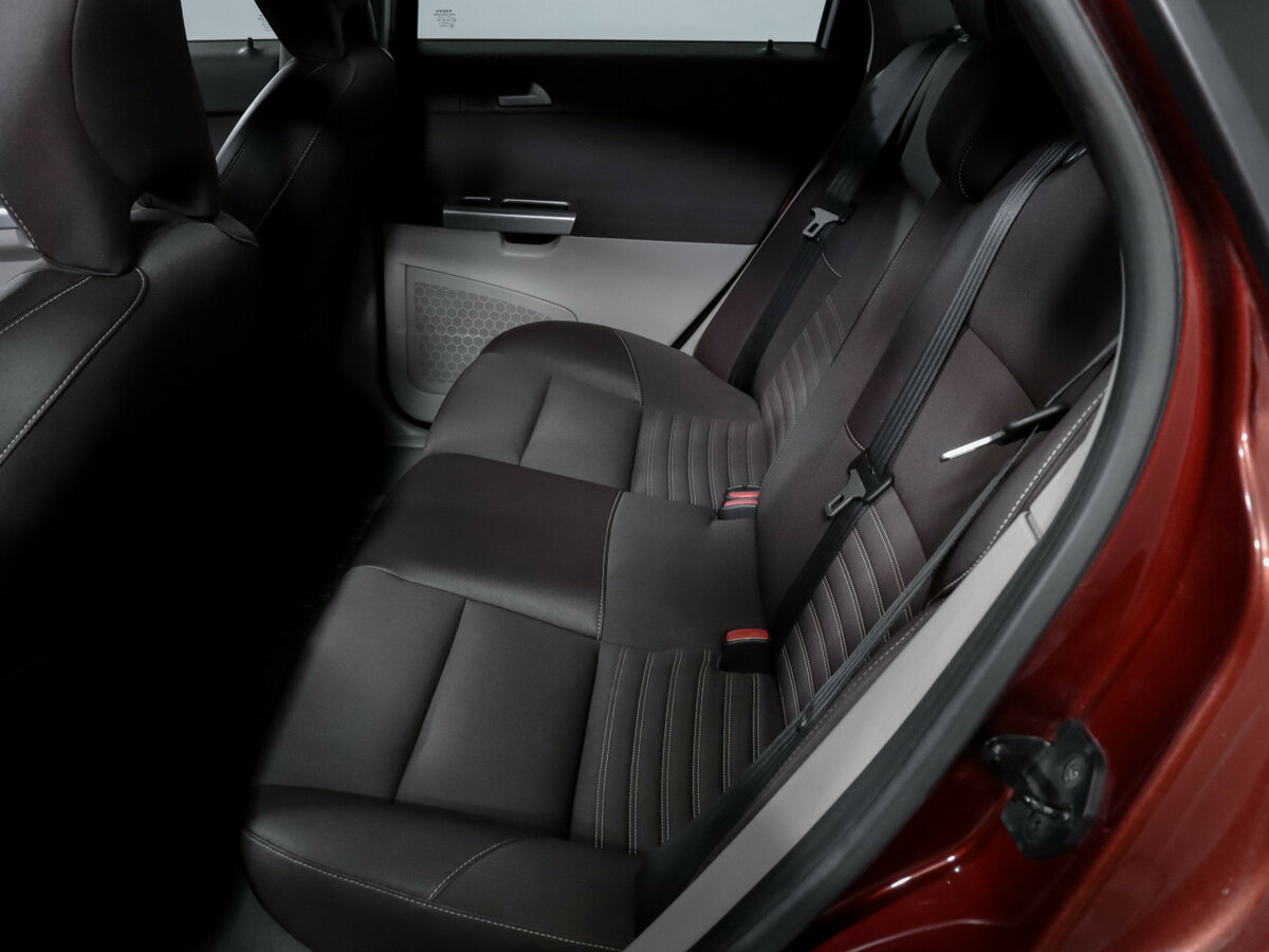 Купить Volvo S40 с пробегом. Фото: #9