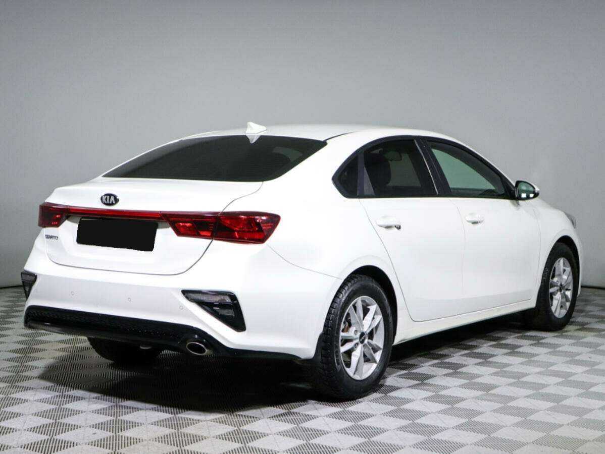 Купить Kia Cerato с пробегом. Фото: #4