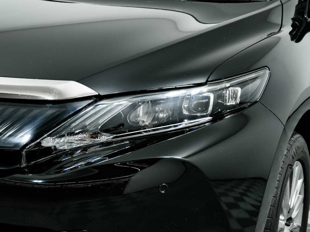 Купить Toyota Harrier с пробегом. Фото: #14