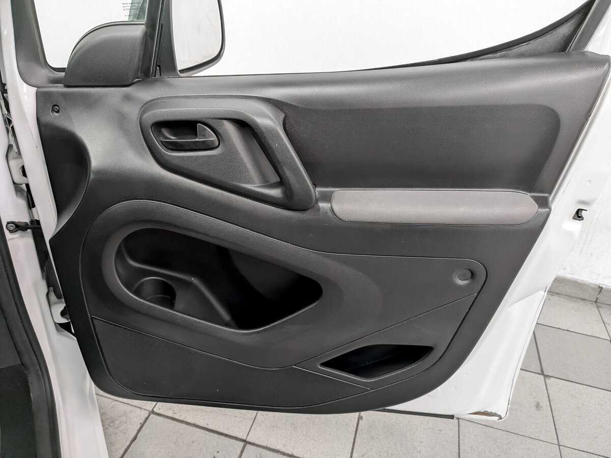 Купить Citroen Berlingo с пробегом. Фото: #23