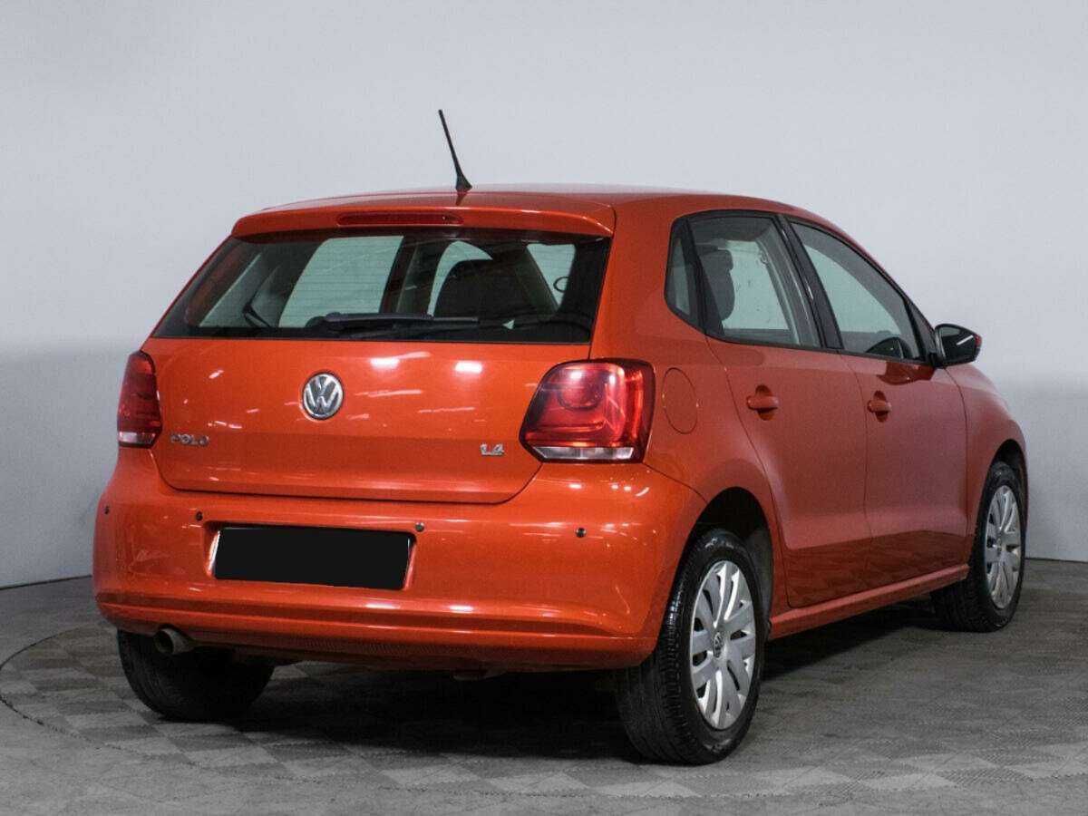 Купить Volkswagen Polo с пробегом. Фото: #4