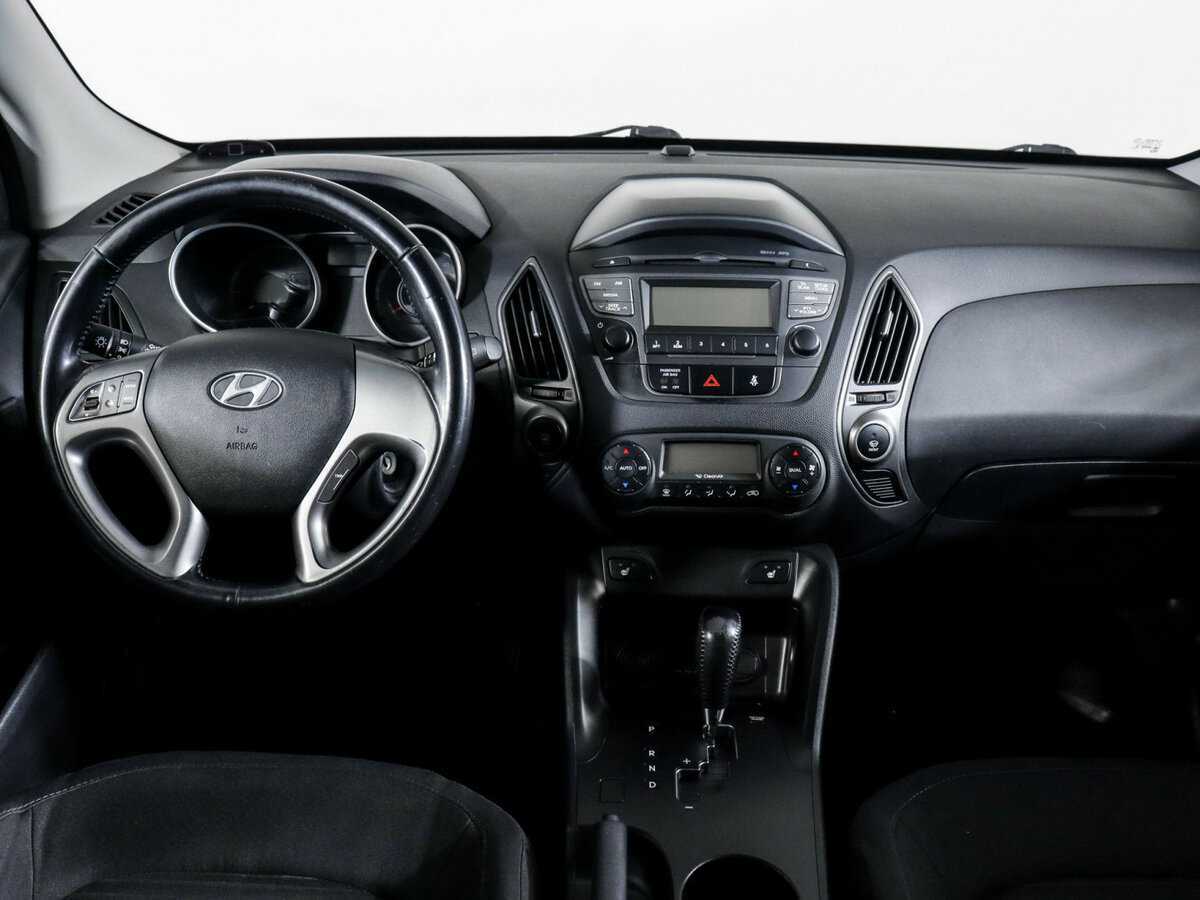 Купить Hyundai ix35 с пробегом. Фото: #11